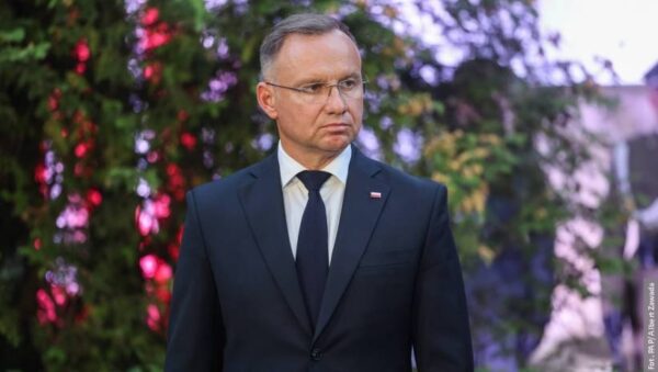 Prezydent: W Święto Wojska Polskiego oddajmy hołd tym, którzy każdego dnia stoją na straży Ojczyzny