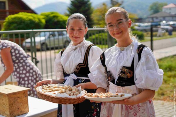 150 lat szkoły w Karpętnej. Uroczystości zorganizowało Miejscowe Koło PZKO