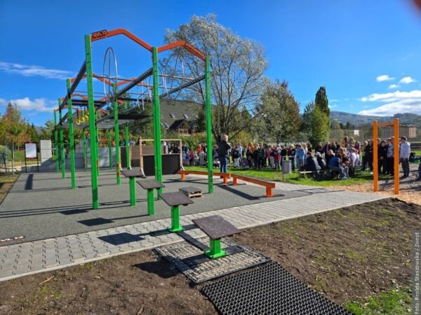 Bystrzyca stawia na sport. Uroczyste otwarcie parkour parku z olimpijskim akcentem