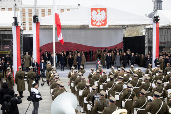 Obchody Święta Niepodległości w Polsce. W uroczystościach centralnych wzięli udział również przedstawiciele Polonii i Polaków żyjących poza granicami kraju