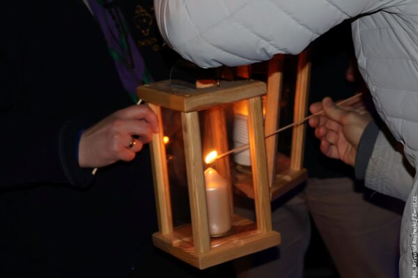 Betlejemskie Światło już na Zaolziu. Sprawdź, gdzie możesz je odebrać