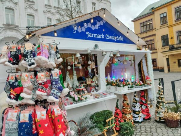 Chcesz poczuć atmosferę świąt? Nie masz pomysłu na prezent? Wstąp na Rynek w Cieszynie [zdjęcia]