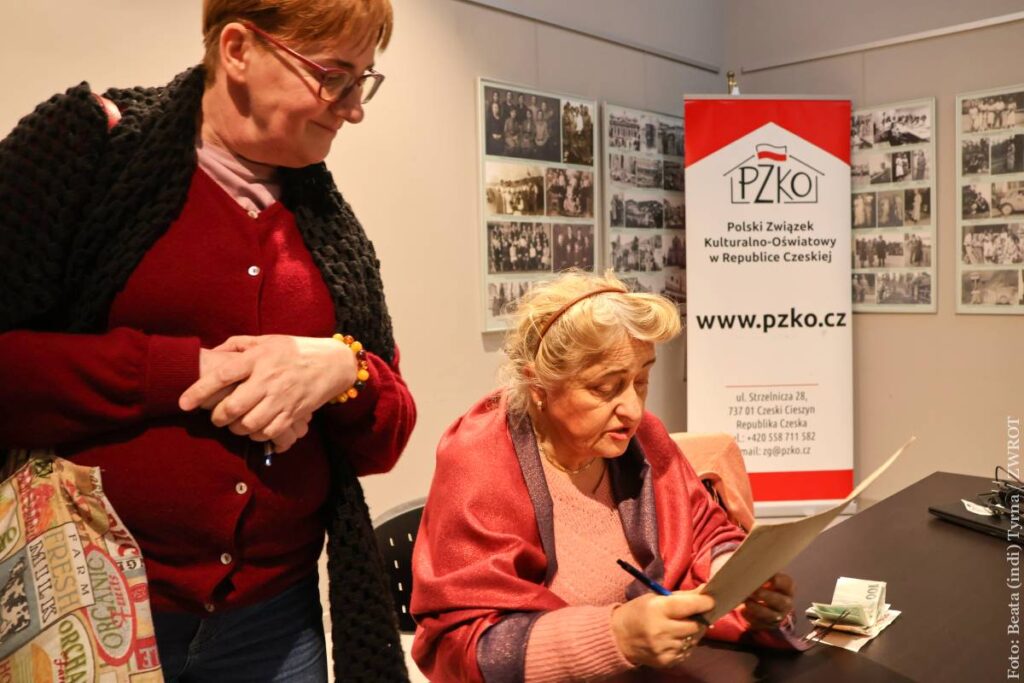Podczas lutowego wykładu MUR-u Władysława Magiera opowiadała o swej najnowszej książce "Saga rodu Górniaków z Sibicy"