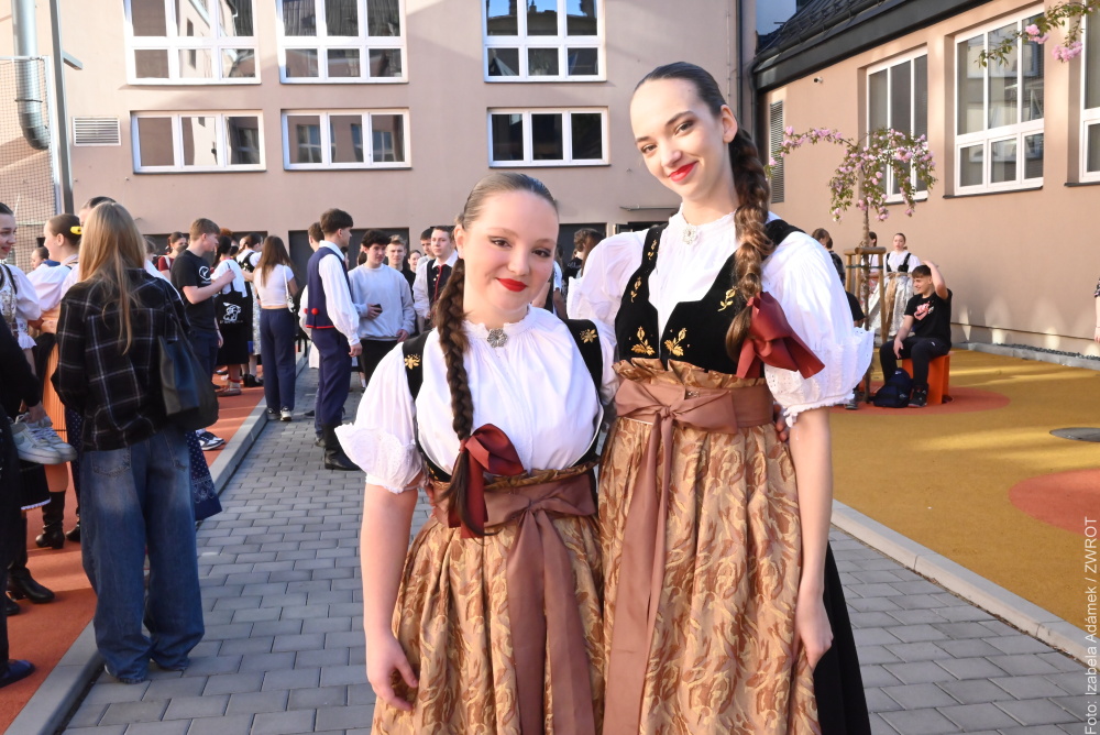 Kultura Zaolzia ożyła w gimnazjum. Uczniowie zorganizowali „Dzień po naszymu”