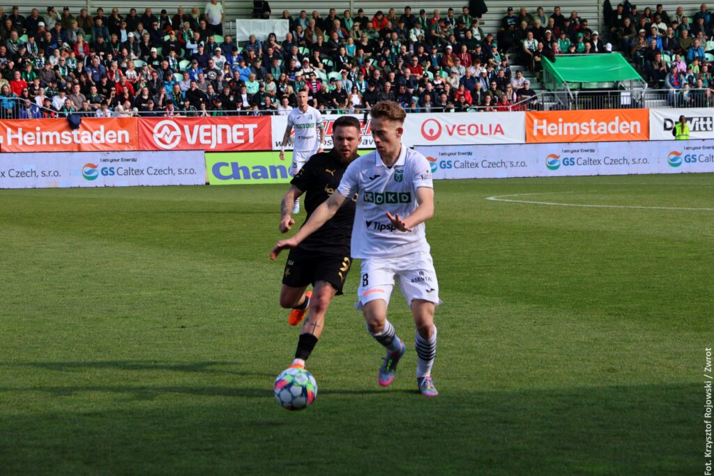 To nie tak miało wyglądać. Slavia przejechała się po Karwinie