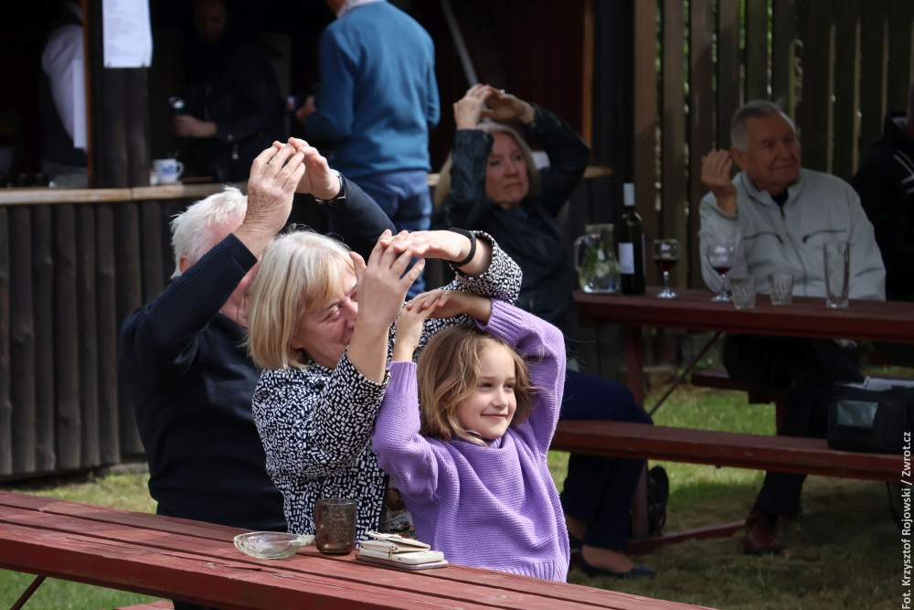 Kołacze, jajecznica i polska muzyka w Orłowej. Dzień Matki połączono z tradycyjną „wajecznicą”