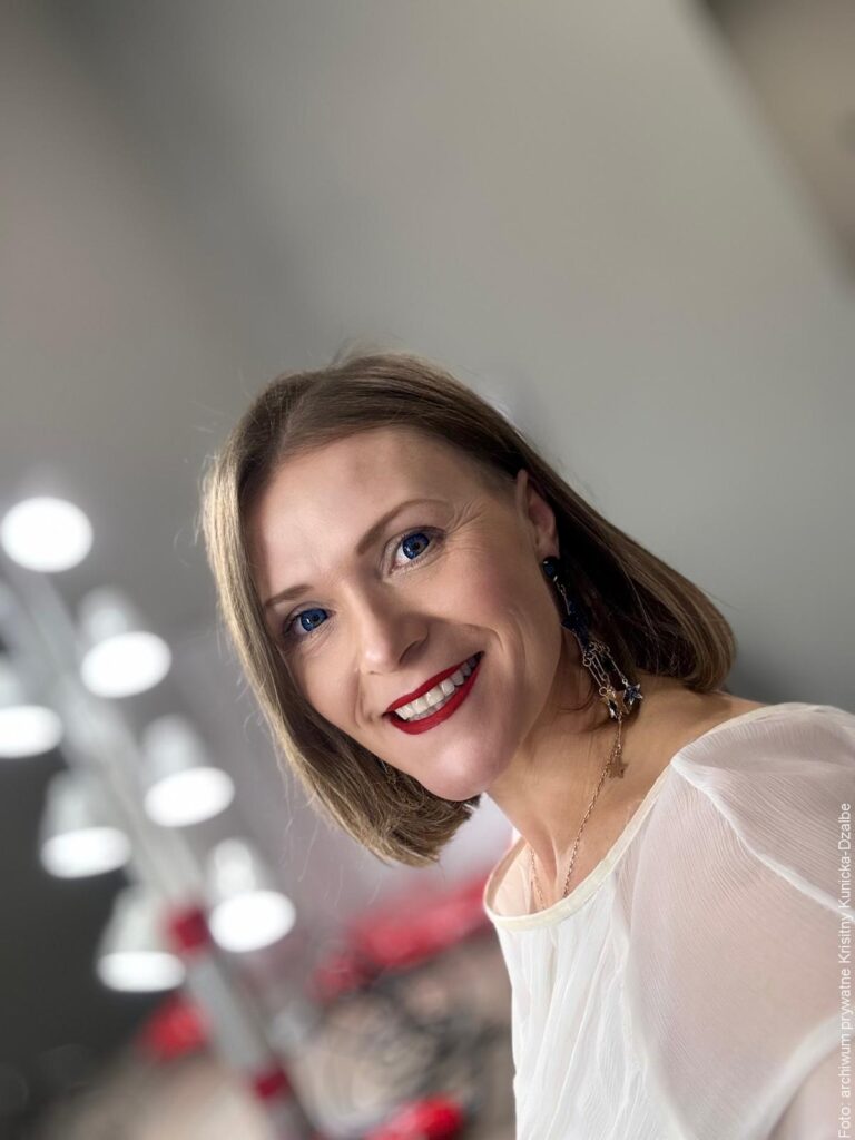 „Najważniejszym elementem zachowania polskości w rodzinie jest język” — mówi Krystyna, Polka mieszkająca na Łotwie