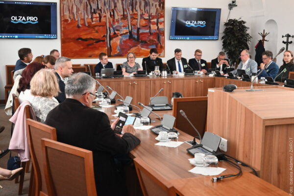 Dzień Polski w czeskim parlamencie. Polacy z Zaolzia opowiadali w Pradze o swoim życiu i wyzwaniach