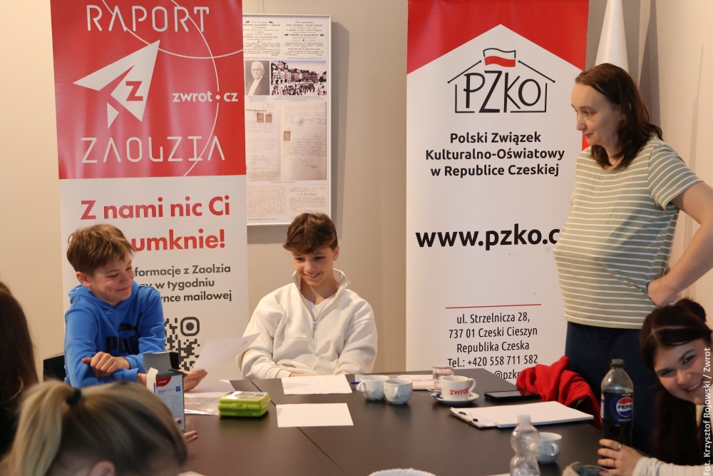 Uczniowie odwiedzili redakcję „Zwrotu”. Mieli warsztaty, poznali pracę dziennikarską