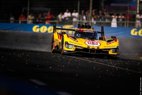 W Le Mans napisała się historia polskiego motorsportu. Tryumfy Kubicy i polskiego zespołu