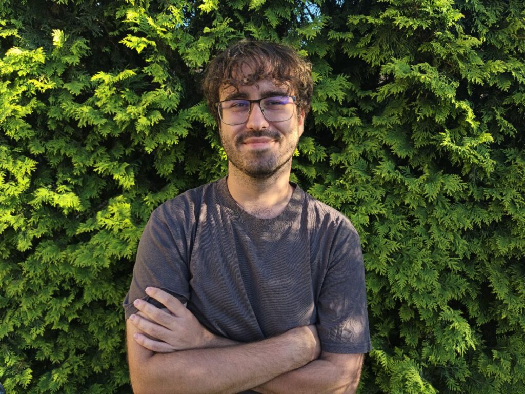 Nowy nauczyciel w Karwinie. „Cieszy mnie, że mogę wspierać dzieci w odkrywaniu ich potencjału” — mówi David Nierostek