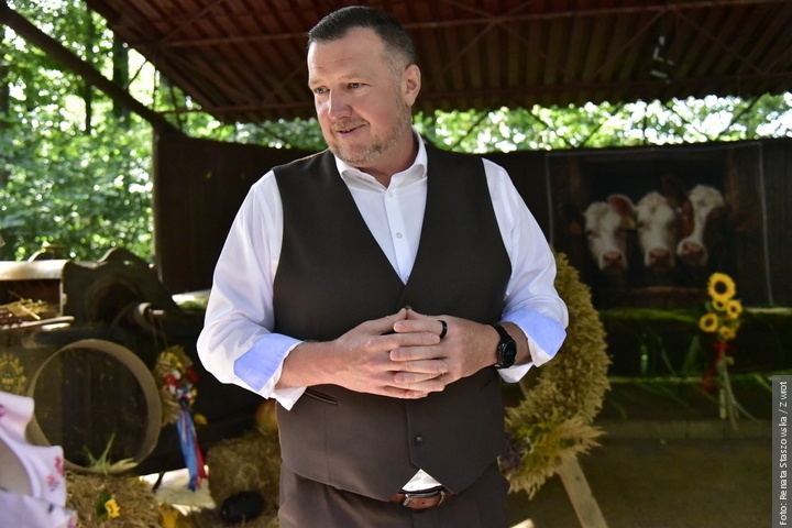 Roman Heide, dyrektor generalny Huty Trzynieckiej, nowym mieszkańcem Osówek: „Cieszę się, że mogę tu mieszkać z rodziną”