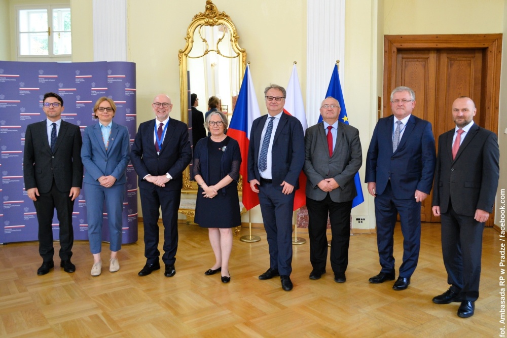 Delegacja czeskiego MSZ odwiedziła polską ambasadę. Podziękowania za wsparcie militarne po ataku rosyjskich dronów