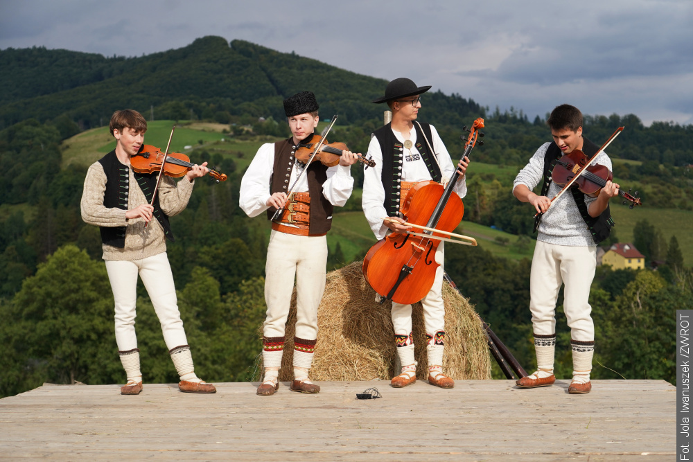 Dominik Poloček: Folklor nie jest tylko dla jednej grupy, folklor jest dla wszystkich