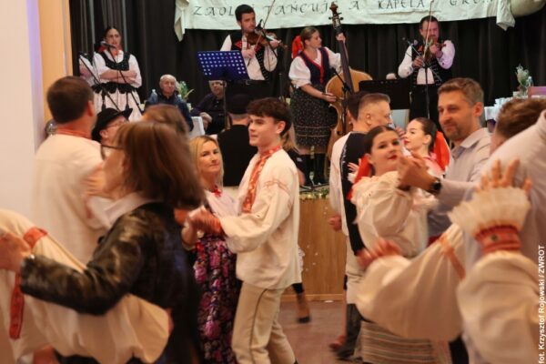 Wydarzenie „Dwo w jednym miechu” wróciło po sześciu latach. Były tańce i zabawa do białego rana!