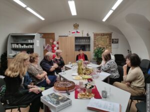 Z POCZTY REDAKCYJNEJ. Koniec października w Polonusie pod znakiem poezji i sportu