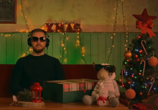 MYMØSA: Święta bez lukru. Nowy singiel „MY XMAS SONG”