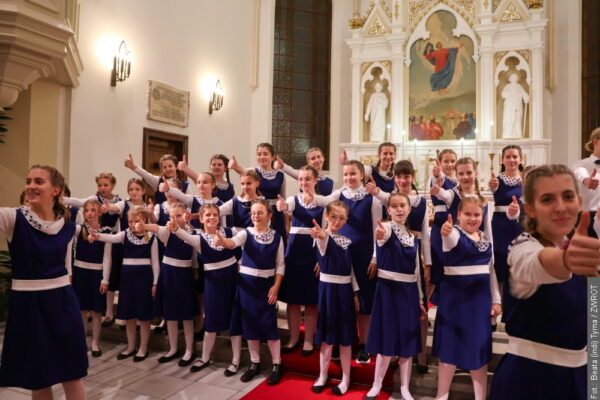 Małe Jesienne Do Re Mi. Koncertowali chórzyści z Polskiej Szkoły Podstawowej w Czeskim Cieszynie i ich goście