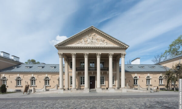 Dziennikarze polonijni z całego świata będą się dokształcać. Ruszają studia podyplomowe nadzorowane przez MSZ