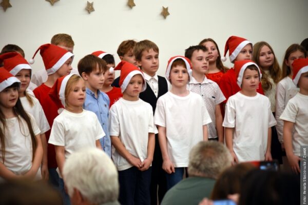 Nie tylko magia świąt. Gródek uczy dzieci współpracy i przedsiębiorczości