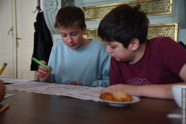 Trzynasta edycja konkursu TUSTELA. Zwyciężyła drużyna z polskiej szkoły