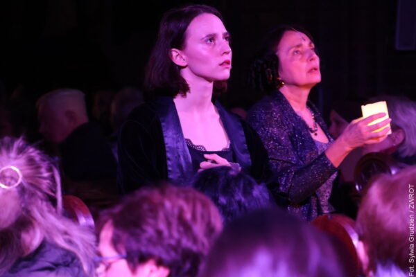 Teatr w neogotyckiej świątyni. „Dziady” Sceny Polskiej w Trzyńcu