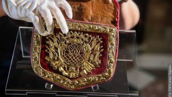 Ministerstwo Kultury odzyskało XVII‑wieczną taszkę. Zabytek wraca do zbiorów w Kórniku