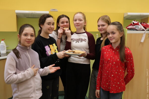 Dzień Projektowy w karwińskiej szkole. Nauka przez zabawę i własne doświadczenie