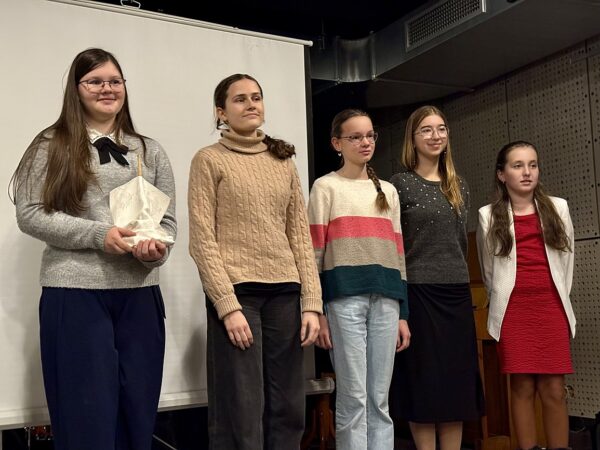 Zaolziański Nobel 2025 rozdany. Po raz drugi tytuł trafił do Bystrzycy, a młodzi autorzy zachwycili jury