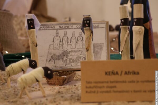 Niektóre z nich do Bogumina płynęły przez ocean. Wystawa niezwykłych szopek już otwarta