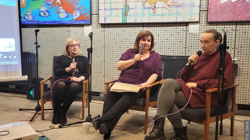 Za kulisami teatrów polskich poza Polską. Twórcy amatorscy mówią, czego naprawdę potrzebują