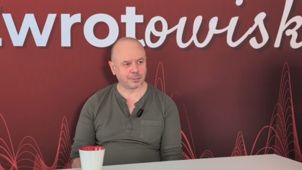 Praga z kontekstem. Przewodnik Jakub Wąsik gościem „Zwrotowiska”