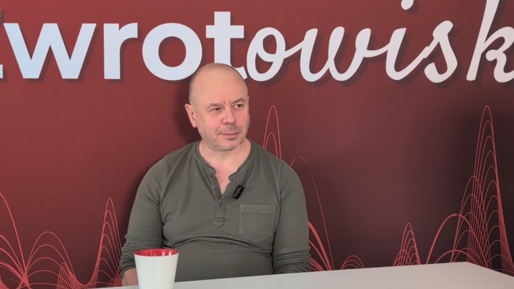 Praga z kontekstem. Przewodnik Jakub Wąsik gościem „Zwrotowiska”