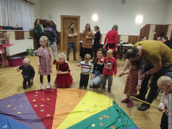 Z POCZTY REDAKCYJNEJ. Mikołaj odwiedził dzieci w Nydku