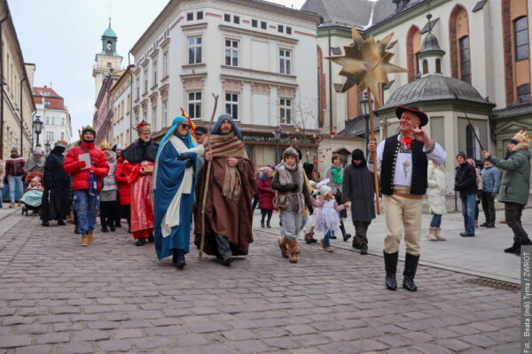 Orszak Trzech Króli w Cieszynie.  „Nadzieją się cieszą!”