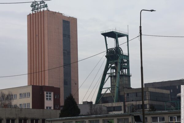 Kopalnia w Stonawie już zamknięta, ale praca w niej wciąż wre. Dawne szyby wypełni popiół i cement