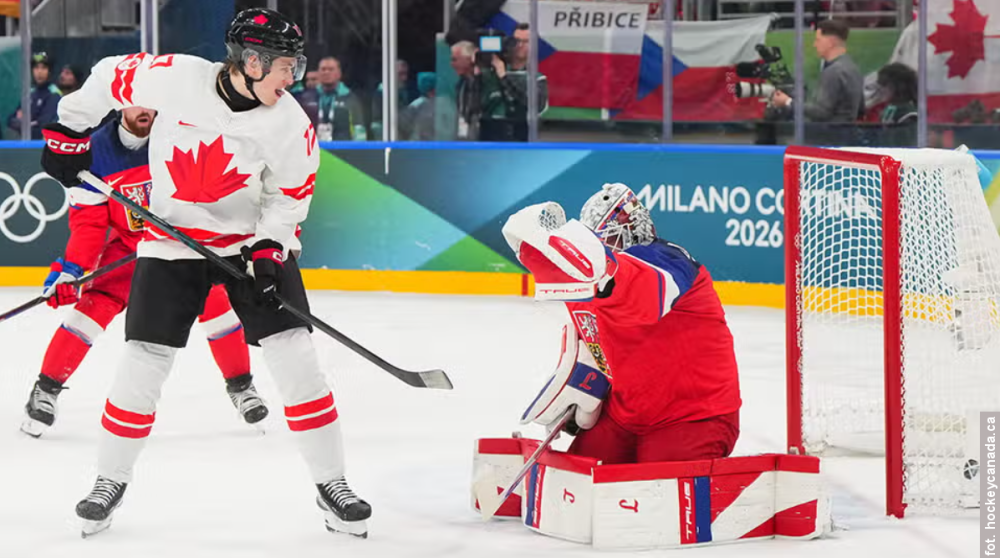 Nieudana inauguracja czeskich hokeistów. Manto od faworytów Igrzysk