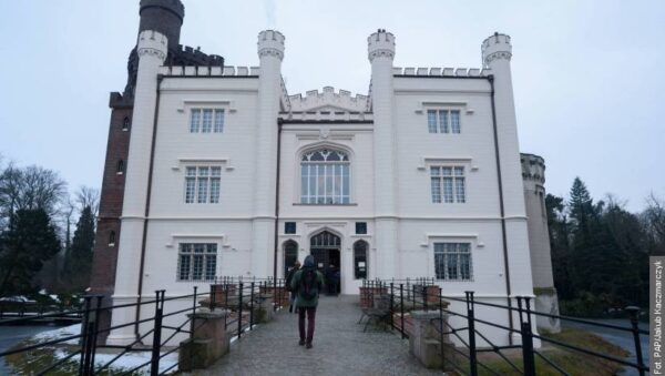 Kolekcja braci czeskich, autografy Mickiewicza i pół miliona skanów. Nowy projekt Biblioteki Kórnickiej