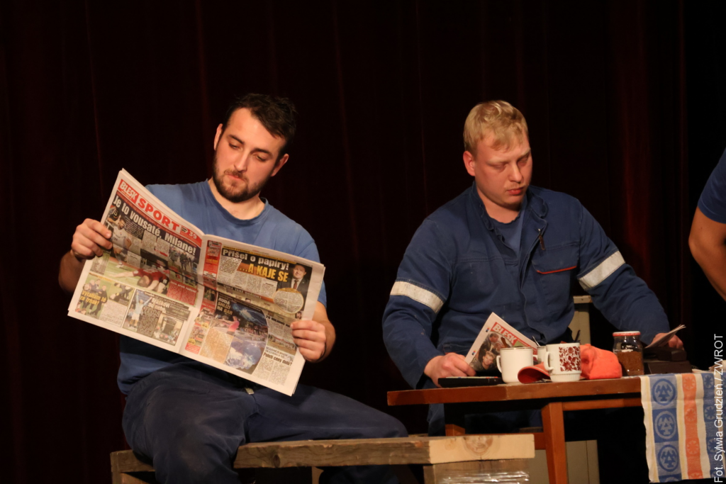 Teatr z Milikowa robi furorę – wyprzedaje Trisię w kilka minut. Przed nimi spektakle charytatywne i nowa premiera