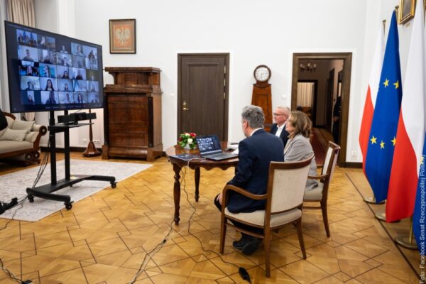 Odbyło się online spotkanie młodzieży polonijnej. Znamy termin kolejnej edycji Polonia Camp