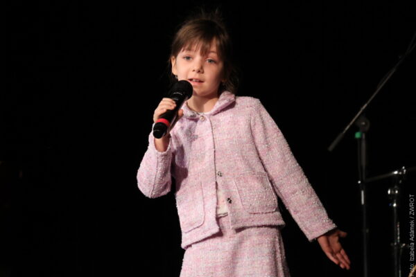 Młodzi wokaliści zaprezentowali się w Czeskim Cieszynie. Znamy finalistów Festiwalu Piosenki Dziecięcej [wyniki]