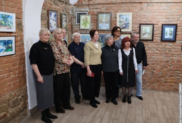 „Ósemka” spotyka się od ośmiu lat. Grupa artystów z Polski, Czech i Słowacji pokazała swoje obrazy w Domu Narodowym