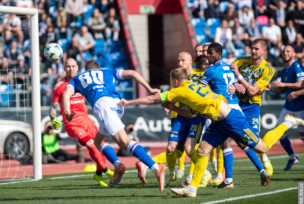 Futbol w regionie. Goleada Banika, wygrana Trzyńca, wróciły niższe ligi
