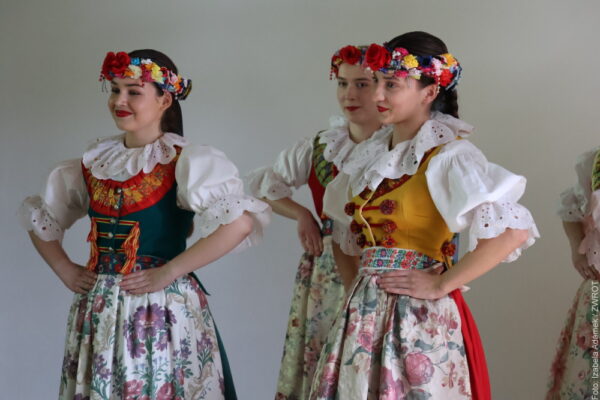 Folklor, śpiew i taniec w Karwinie. Za nami „Maj nad Olzą”