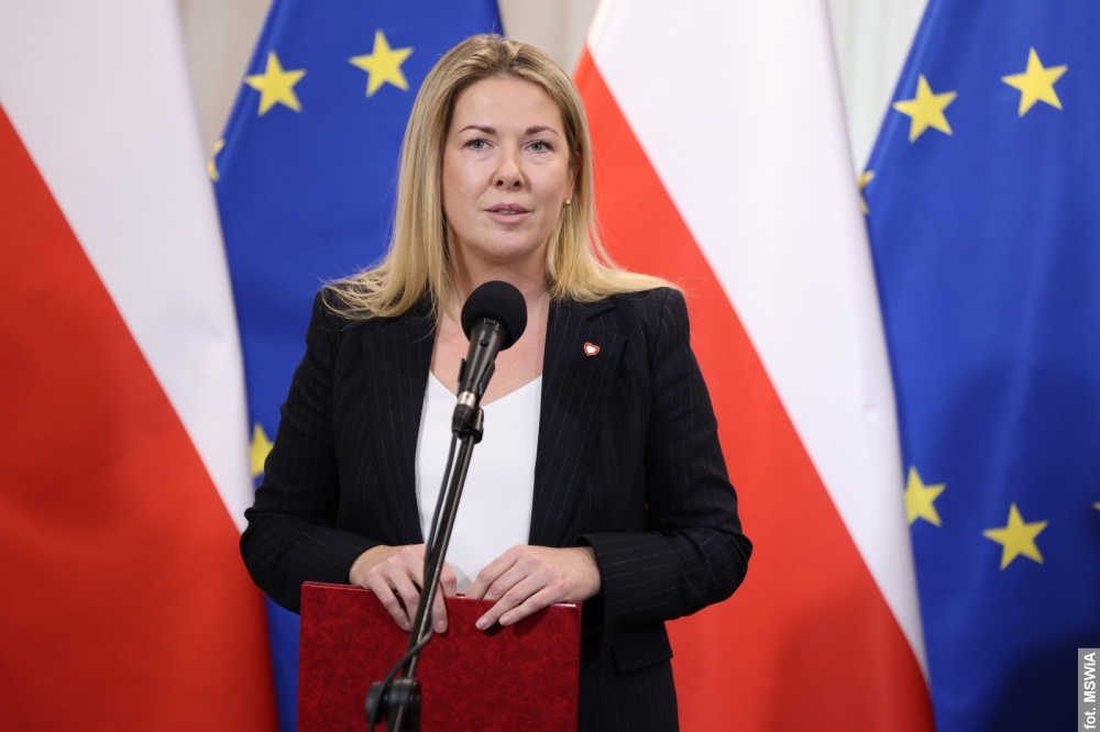 Specjalny test i nawet ośmioletni wymagany okres pobytu. Polski rząd chce zaostrzyć zasady przyznawania obywatelstwa