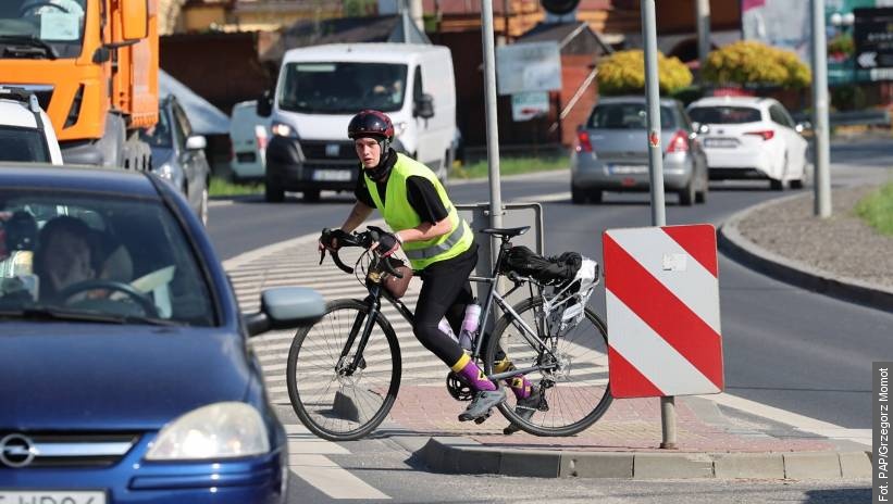 Rowerem z Zakopanego do Gdańska dla chorego dziecka. Łatwogang zebrał już 12 mln zł