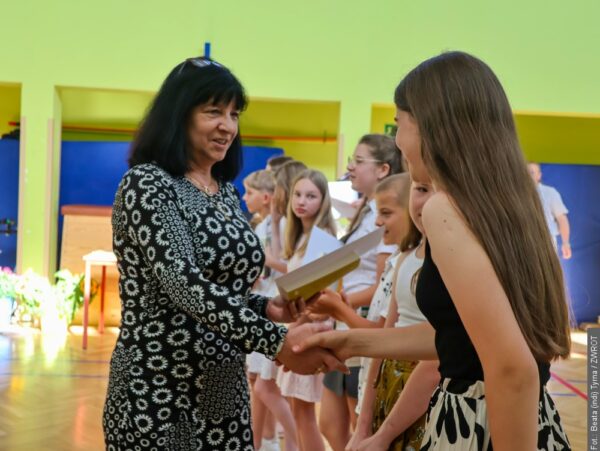 Grażyna Sikora: Moim kredo życiowym był uczeń [WYWIAD]