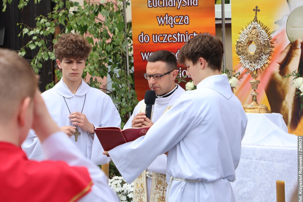 Boże Ciało w Cieszynie. Procesja przeszła przez centrum miasta [zdjęcia]