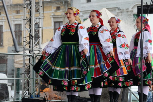Odbyła się kolejna edycja „Przenikania kultur”. Wystąpiły również zespoły z Bystrzycy i Błędowic