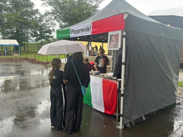 Park Wędryński pełen smaków. Restaurant Day przyciągnął miłośników dobrego jedzenia